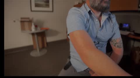 Snapshot of fuckadilf chatting on 01/16/25, 09:19 fuckadilf online show from 01/16/25, 09:19