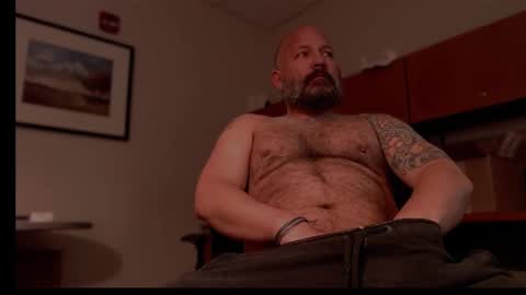 Snapshot of fuckadilf chatting on 01/28/25, 11:28 fuckadilf online show from 01/28/25, 11:28