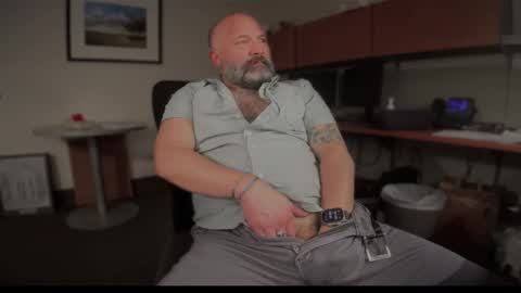 Snapshot of fuckadilf chatting on 02/24/25, 06:58 fuckadilf online show from 02/24/25, 06:58