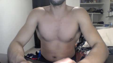 Snapshot of fuckchaturbat445859 chatting on 09/25/25, 04:00 MarloStanfeld online show from 09/25/25, 04:00