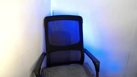 Snapshot of fuckerjenny8 chatting on 01/09/26, 11:46 sweetyJENNY online show from 01/09/26, 11:46