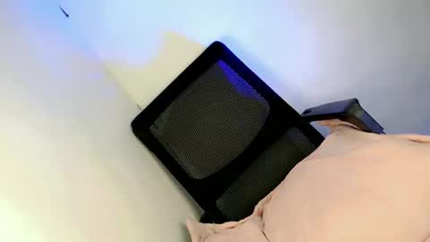 Snapshot of fuckerjenny8 chatting on 02/26/26, 07:18 sweetyJENNY online show from 02/26/26, 07:18