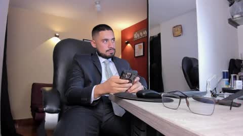 SERGIO THE SEX LAWYER online show from 04/09/26, 05:40