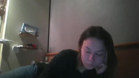 Snapshot of fuckhard4you chatting on 12/17/24, 05:47 La online show from 12/17/24, 05:47