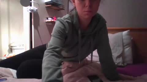 Snapshot of fuckhard4you chatting on 01/17/25, 08:44 La online show from 01/17/25, 08:44