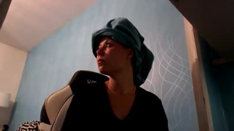 Snapshot of fuckhard4you chatting on 09/29/25, 07:51 La online show from 09/29/25, 07:51