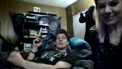 Snapshot of fuckin_in_tents chatting on 01/25/25, 10:28 Copyright fuckin in tents 2024. ALL RIGHTS RESERVED. online show from 01/25/25, 10:28