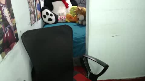 Mia and Gary  online show from 09/13/25, 03:17