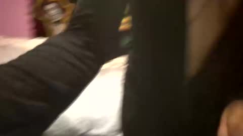 Snapshot of fuckitwehere chatting on 10/06/25, 03:26 fuckitwehere online show from 10/06/25, 03:26