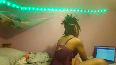 Snapshot of fuckitwehere chatting on 11/02/25, 01:30 fuckitwehere online show from 11/02/25, 01:30