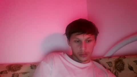 Snapshot of fuckmales21 chatting on 09/17/25, 10:00 fuckmales21 online show from 09/17/25, 10:00