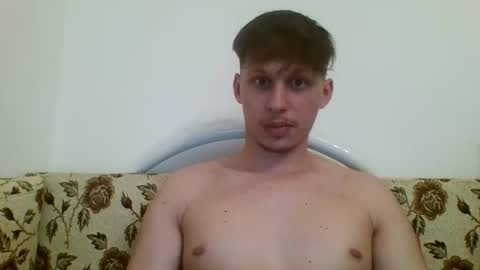 Snapshot of fuckmales21 chatting on 09/19/25, 01:01 fuckmales21 online show from 09/19/25, 01:01