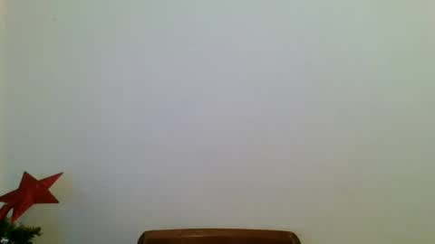 Snapshot of fuckmales21 chatting on 12/18/25, 07:09 fuckmales21 online show from 12/18/25, 07:09