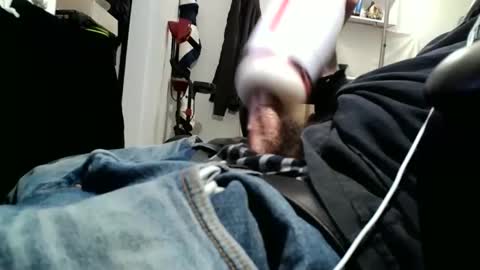 Snapshot of fuckmeallday1975 chatting on 03/07/26, 02:41 fuckmeallday1975 online show from 03/07/26, 02:41