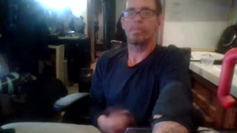 Snapshot of fuckmehard221187 chatting on 02/20/25, 10:59 me online show from 02/20/25, 10:59