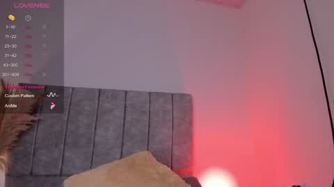 laura - Independent model online show from 05/19/26, 10:49