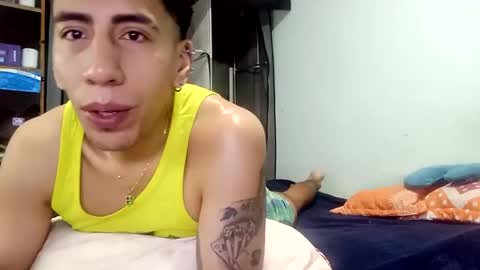 Snapshot of fuegolatino_priv chatting on 06/07/26, 01:04 Latinfire vip online show from 06/07/26, 01:04