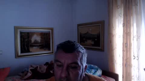 Snapshot of fukingcrazy chatting on 12/15/24, 08:30 fukingcrazy online show from 12/15/24, 08:30