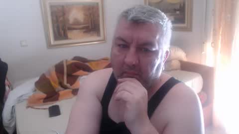 Snapshot of fukingcrazy chatting on 04/08/26, 11:32 fukingcrazy online show from 04/08/26, 11:32