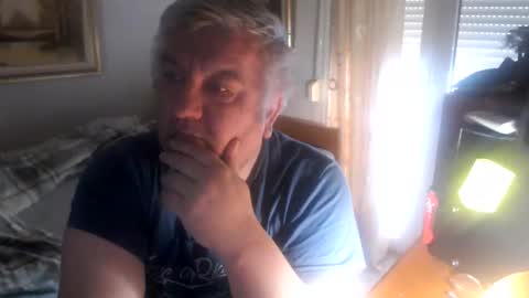 Snapshot of fukingcrazy chatting on 05/17/26, 07:50 fukingcrazy online show from 05/17/26, 07:50