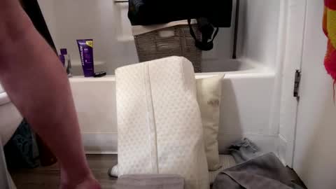 Snapshot of fukmyass247 chatting on 11/10/25, 12:48 fukmyass247 online show from 11/10/25, 12:48