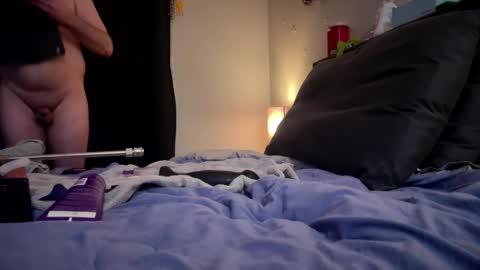 Snapshot of fukmyass247 chatting on 02/15/26, 01:46 fukmyass247 online show from 02/15/26, 01:46