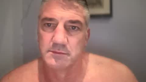 Snapshot of fullback_15 chatting on 10/10/25, 05:01 fullback_15 online show from 10/10/25, 05:01