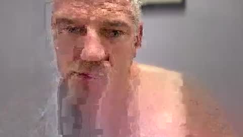 Snapshot of fullback_15 chatting on 12/16/25, 05:07 fullback_15 online show from 12/16/25, 05:07