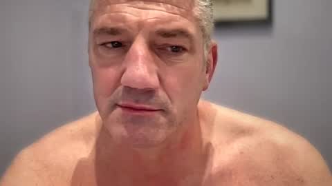 Snapshot of fullback_15 chatting on 02/20/26, 04:07 fullback_15 online show from 02/20/26, 04:07