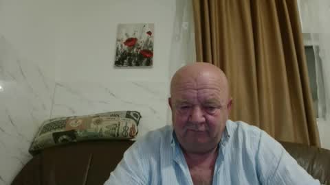 fullballs6 online show from 11/25/25, 02:55