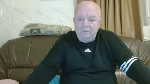 fullballs6 online show from 01/17/26, 02:49