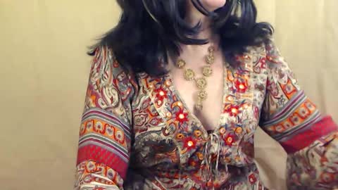 Snapshot of fun4tips chatting on 02/25/25, 02:44 Fun4Tips online show from 02/25/25, 02:44