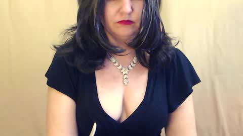 Snapshot of fun4tips chatting on 02/26/25, 04:25 Fun4Tips online show from 02/26/25, 04:25