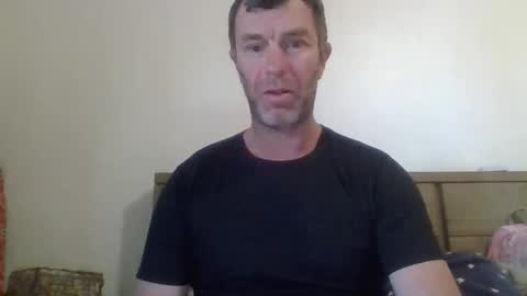 Snapshot of funaussieguy80 chatting on 05/13/26, 10:06 funaussieguy80 online show from 05/13/26, 10:06