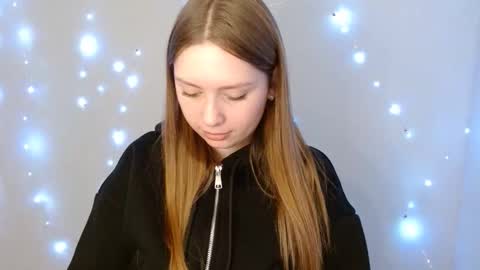 Emma online show from 12/18/25, 08:09