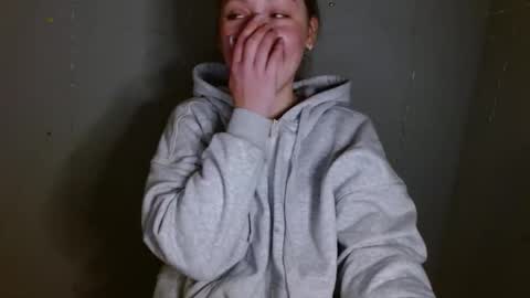 Emma online show from 02/02/26, 08:02