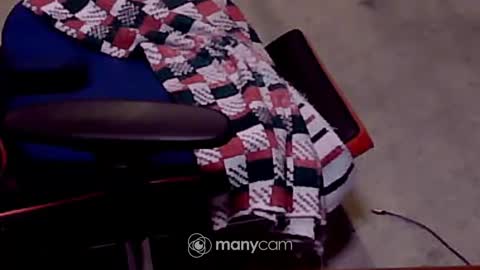 Snapshot of funformycock2025 chatting on 11/26/25, 02:23 FunForMyCock online show from 11/26/25, 02:23