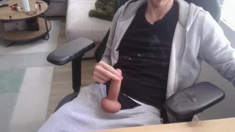 Snapshot of funkybits chatting on 04/20/26, 11:24 funkybits online show from 04/20/26, 11:24