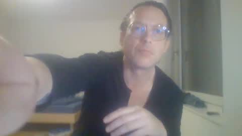 Snapshot of funneltunnel chatting on 03/22/26, 10:24 funneltunnel online show from 03/22/26, 10:24