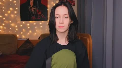 Eva online show from 04/11/26, 05:28