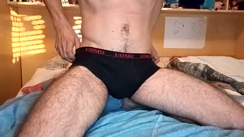 Snapshot of funny_quarantine chatting on 12/17/24, 03:06 Italian men online show from 12/17/24, 03:06
