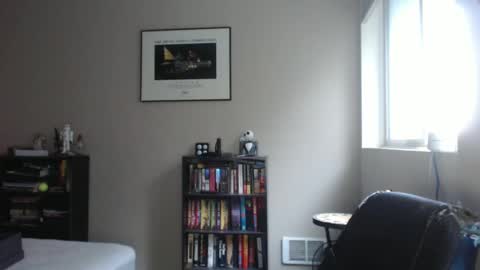 Snapshot of funplaytimesayhello chatting on 01/19/25, 10:39 Hello online show from 01/19/25, 10:39