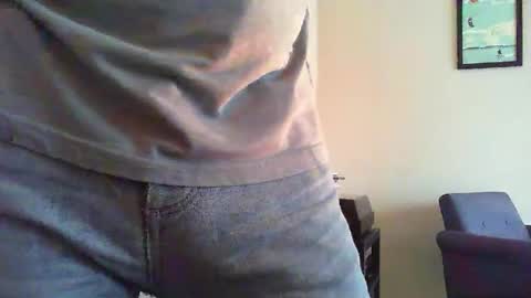 Snapshot of funslimguy chatting on 03/20/26, 05:51 Funslimguy online show from 03/20/26, 05:51