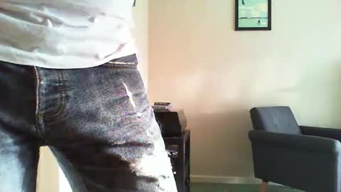 Snapshot of funslimguy chatting on 04/08/26, 05:13 Funslimguy online show from 04/08/26, 05:13