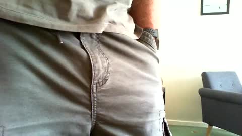 Snapshot of funslimguy chatting on 06/15/26, 03:03 Funslimguy online show from 06/15/26, 03:03