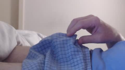 Snapshot of funtime072 chatting on 10/24/25, 12:12 funtime072 online show from 10/24/25, 12:12