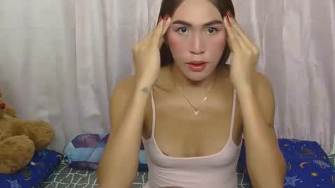Snapshot of furbby_foxy chatting on 05/11/26, 01:11 LIL LEE online show from 05/11/26, 01:11