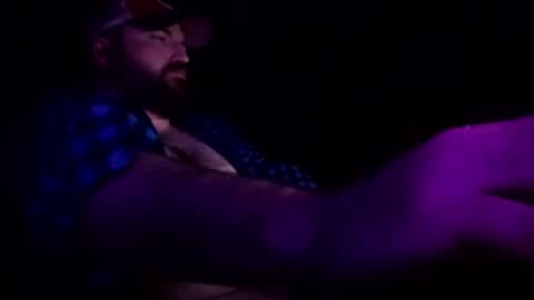 Snapshot of furfeelsbetter chatting on 02/02/25, 07:09 furfeelsbetter online show from 02/02/25, 07:09