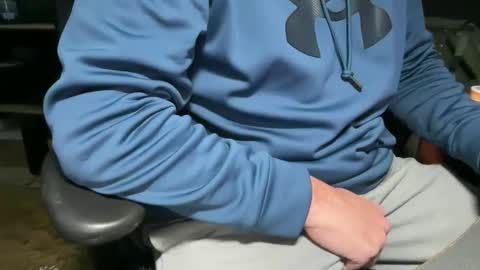 Futuro Marido online show from 01/02/25, 01:40