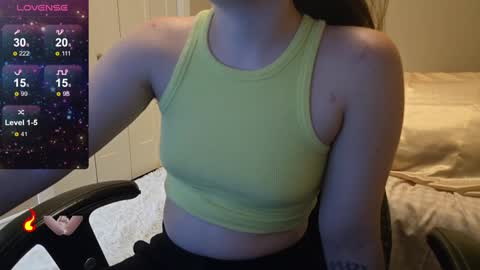 Snapshot of fuxkme_jen chatting on 01/07/25, 10:52 fuxkme_jen online show from 01/07/25, 10:52